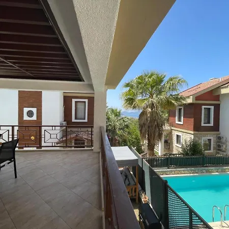 Villa Deniz Ve Dag Manzarali 4+2 Villa Elanur *