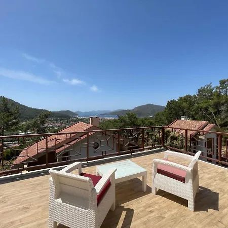 Deniz Ve Dag Manzarali 4+2 Villa Elanur Willa Göcek