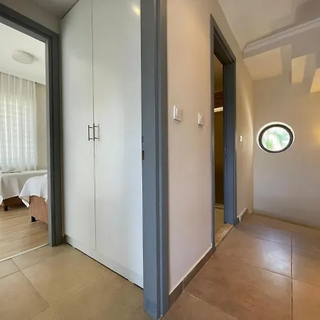 Deniz Ve Dag Manzarali 4+2 Villa Elanur * Göcek